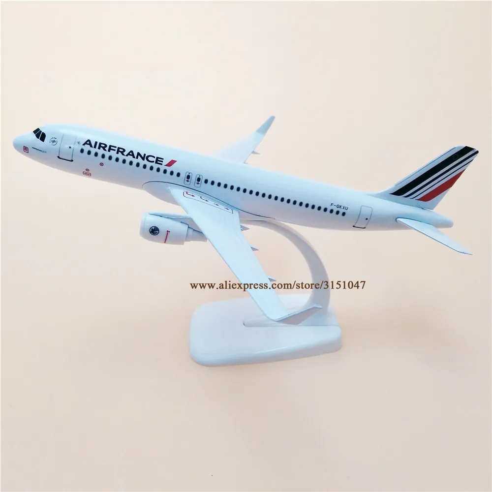 Модель самолета из сплава и металла 20 см авиакомпании AIR France Аэробус A320 | Игрушки