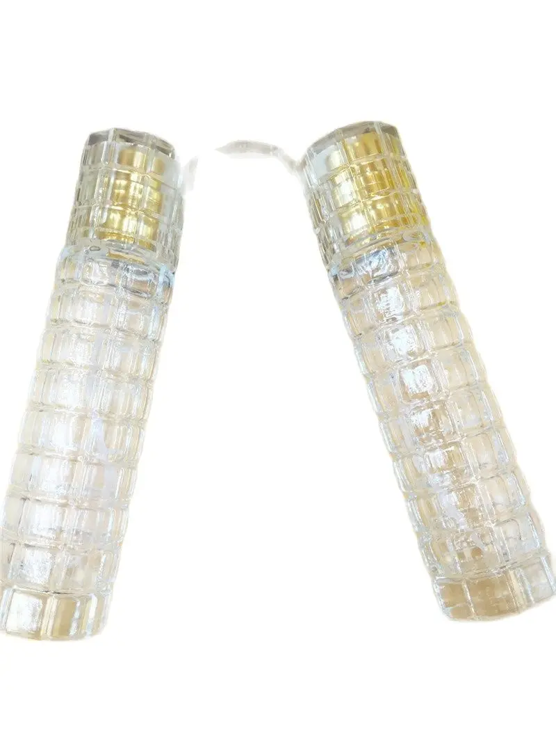 Стеклянная бутылка 30 мл серебристый/золотой флакон с помпой для духов