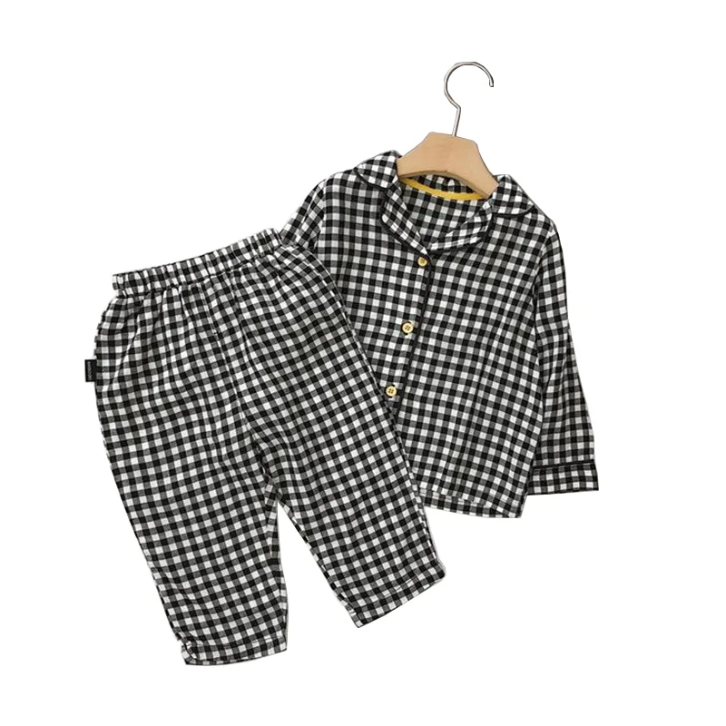 Новый комплект одежды для маленьких мальчиков на весну и осень черно белые
