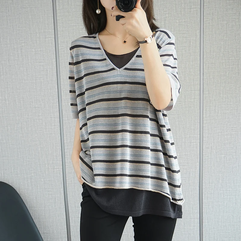 

2021 summer new V-neck short sleeve women's cotton T-shirt lazy loose color matching stripe fake two and a half sleeves bottom c