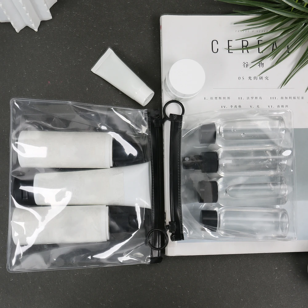 

Transparent Make Up Clutch Bag Classic Texture Delicate Design Chic Zipper Women Dustproof Cosmetic Pouch for Travel