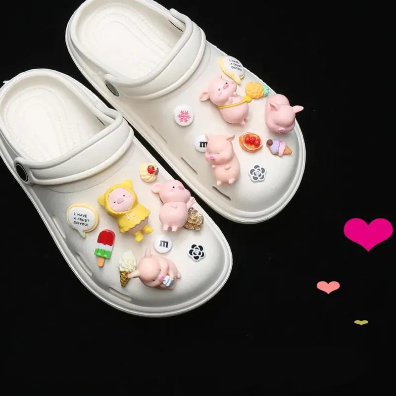 

Hot Sale Cartoon Animal Shape DIY Croc Charms Cute Pig Style Shoes Accessories Pretty 3D Removable Shoes Decorations