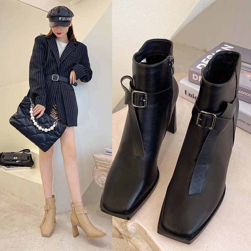 

Ankle boots autumn winter new Korean version kink belt buckle thick heel square high heel Martin boots women's shoes