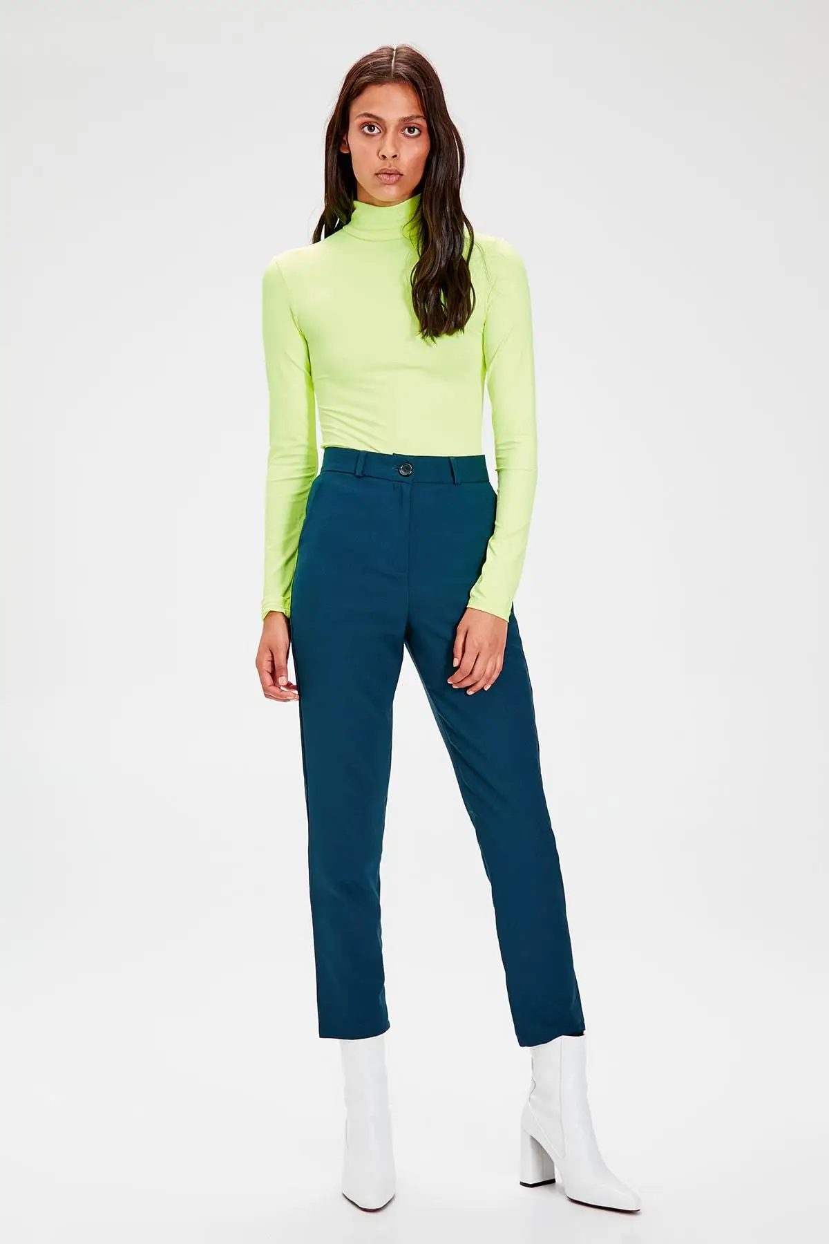 Trendyol изумрудно-зеленые базовые брюки TWOSS19ST0038