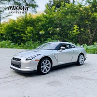 maisto 124 2009 nissan gtr gt r r35 car alloy authorized car model crafts decoration toy tools collecting gifts
