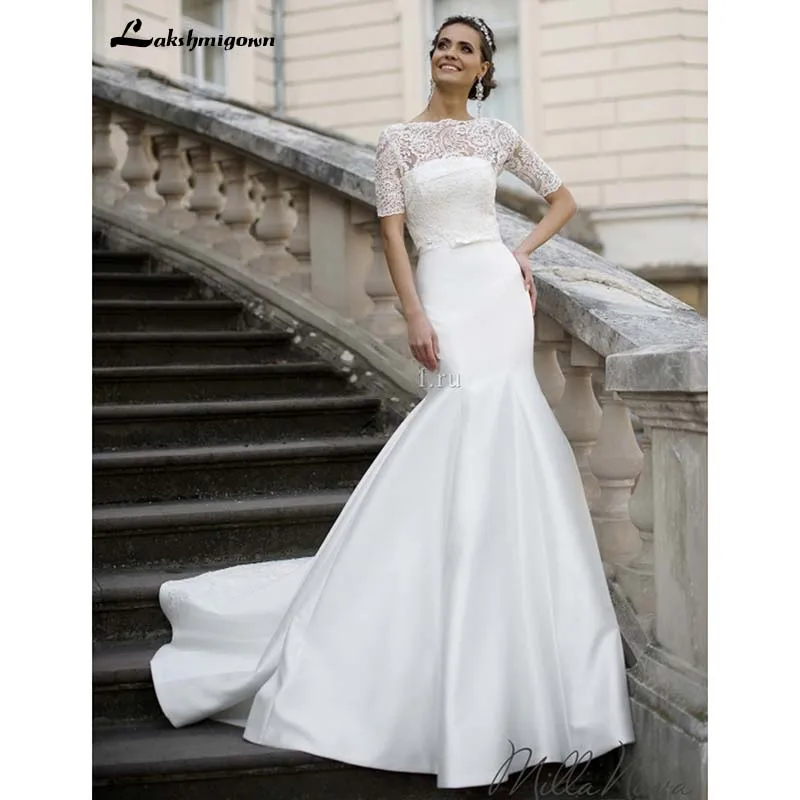 

Sexy Low Back Mermaid Wedding Dresses With Appliques Jacket Beaded Sash Elegant Bridal Gowns With Buttons vestito da sposa siren