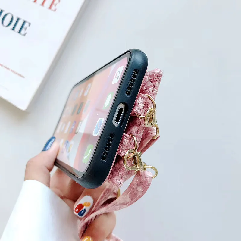 

Luxury Snake skin Leather Zipper Wallet Case for iPhone 11 11Pro XR X XS Max 7 8 Plus SE 2020 Lady style Lanyard phone case