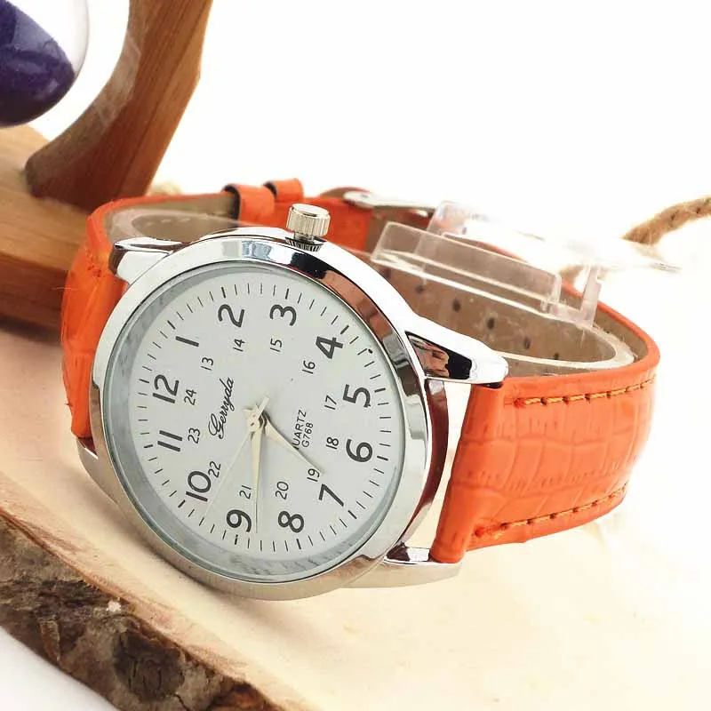 Женские часы с искусственным хронографом кварцевые классические круглые