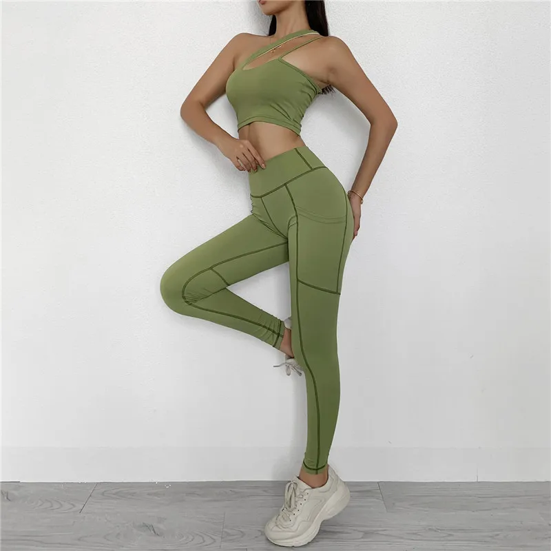 

Women Seamless Yoga Set Sportswear Suit Workout Clothing Shockproof Oblique Shoulder Vest+leggings 2pcs Tight Yoga Sets 2020 New
