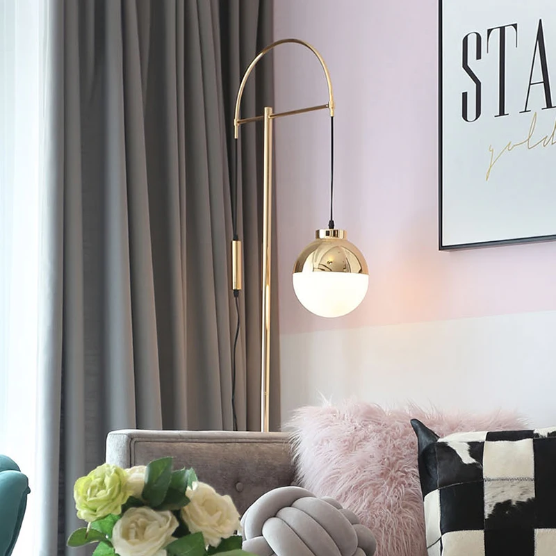 Современные металлические золотые светодиодные торшеры Скандинавское золото