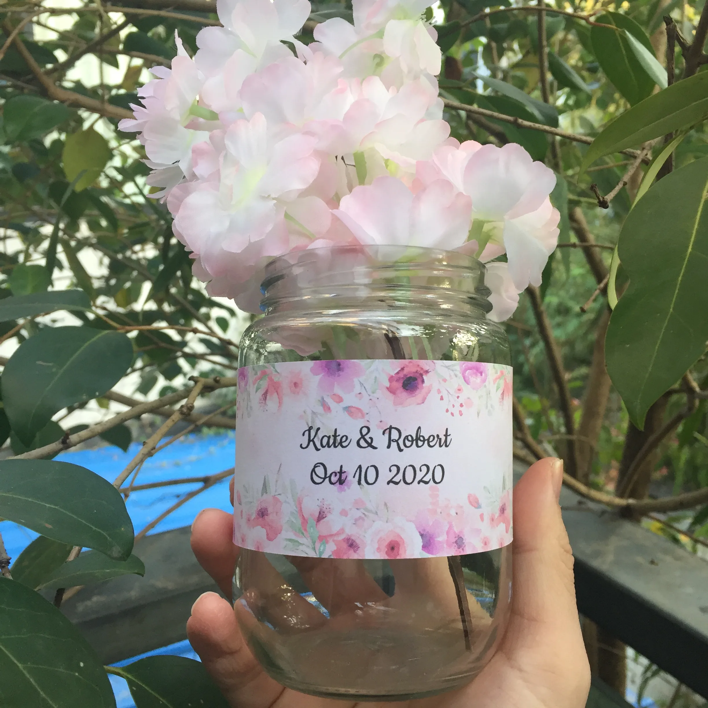 20 шт. индивидуальных свадебных наклеек на бутылки с водой (бутылка в комплект не