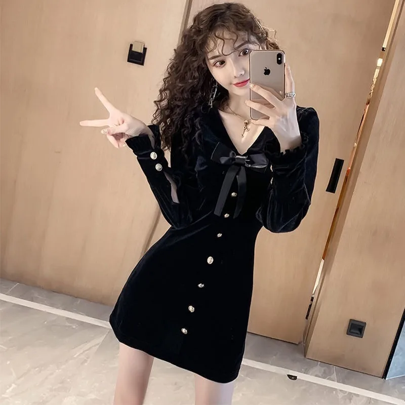 

2021 Spring Autumn New Women Korean Gold Velvet Long Sleeve Black Dress High Waist Slim Elegant Lady V-neck Short Dresses Y606