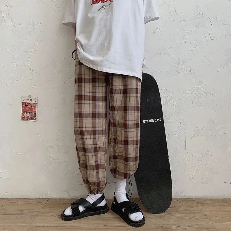 

2020 Men's Straight Plaid Printing Cargo Casual Pants Loose Handsome Wide Leg Pants Streetwear Khaki/green Color Trousers M-XL