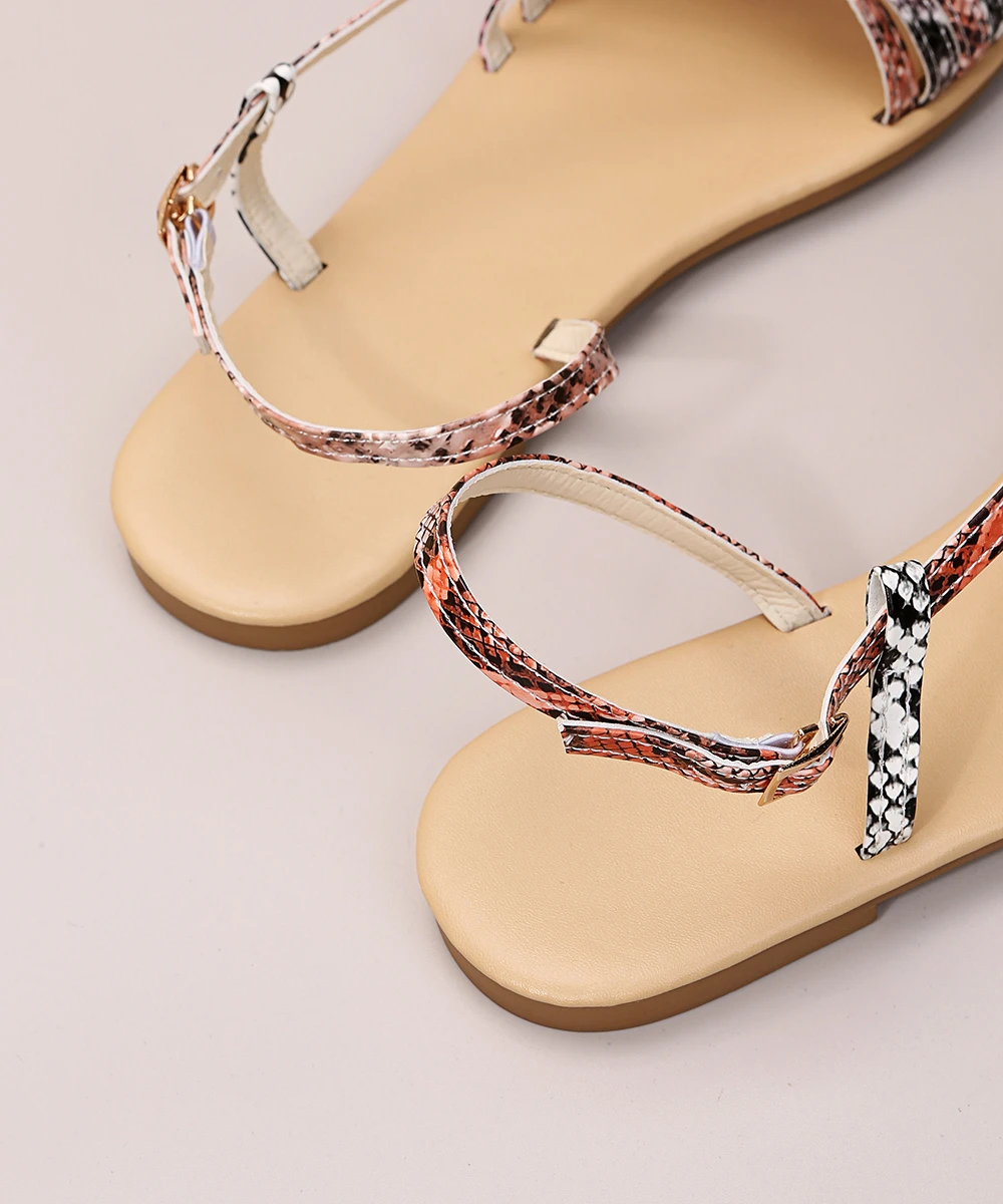 Сандалии женские уличные на плоской подошве модная повседневная обувь с