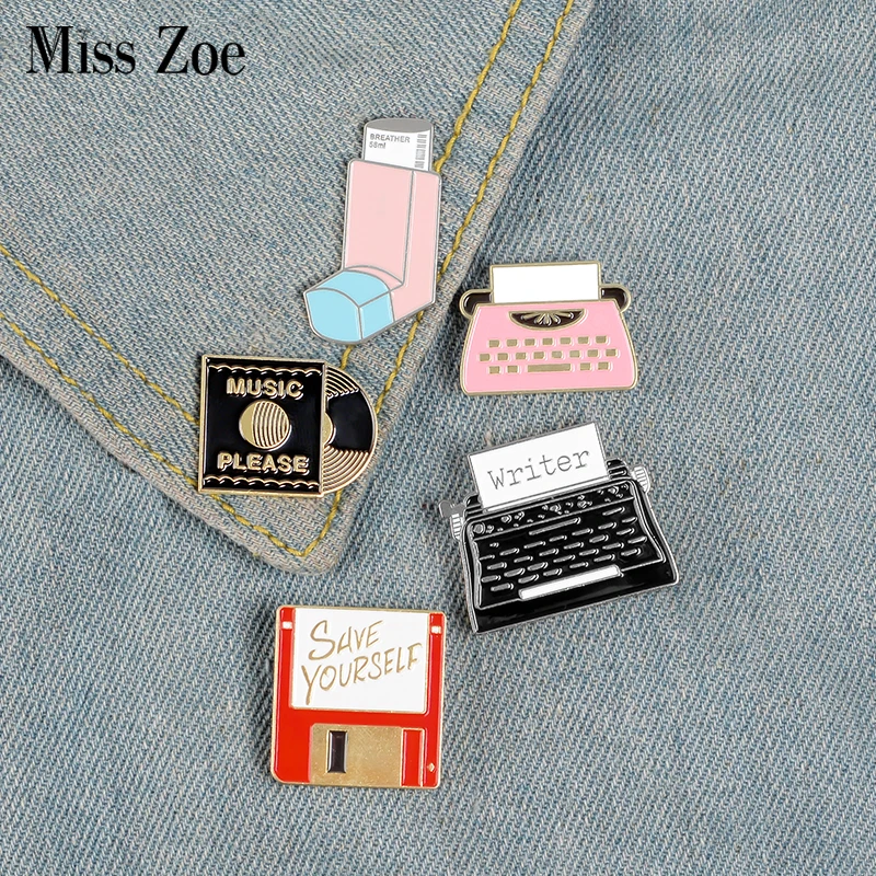 

Breather Save Vinyl Record Typewriter Enamel pin Custom Brooches Bag Clothes Lapel Pin Vintage Badge Fun Jewelry Gift