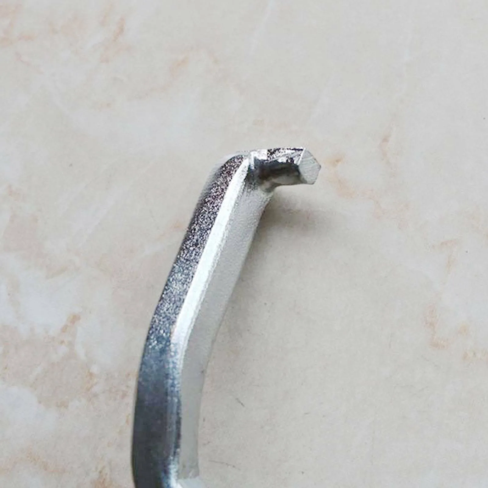 

1 Pcs Fuel Line Pliers Disconnect Release Fuel Filter Hose Pipe Line Clip Tool Useful