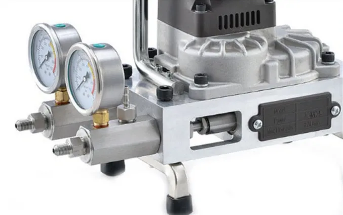 1800 Вт водоотверждаемый акрилатный затирочный материал высокого давления