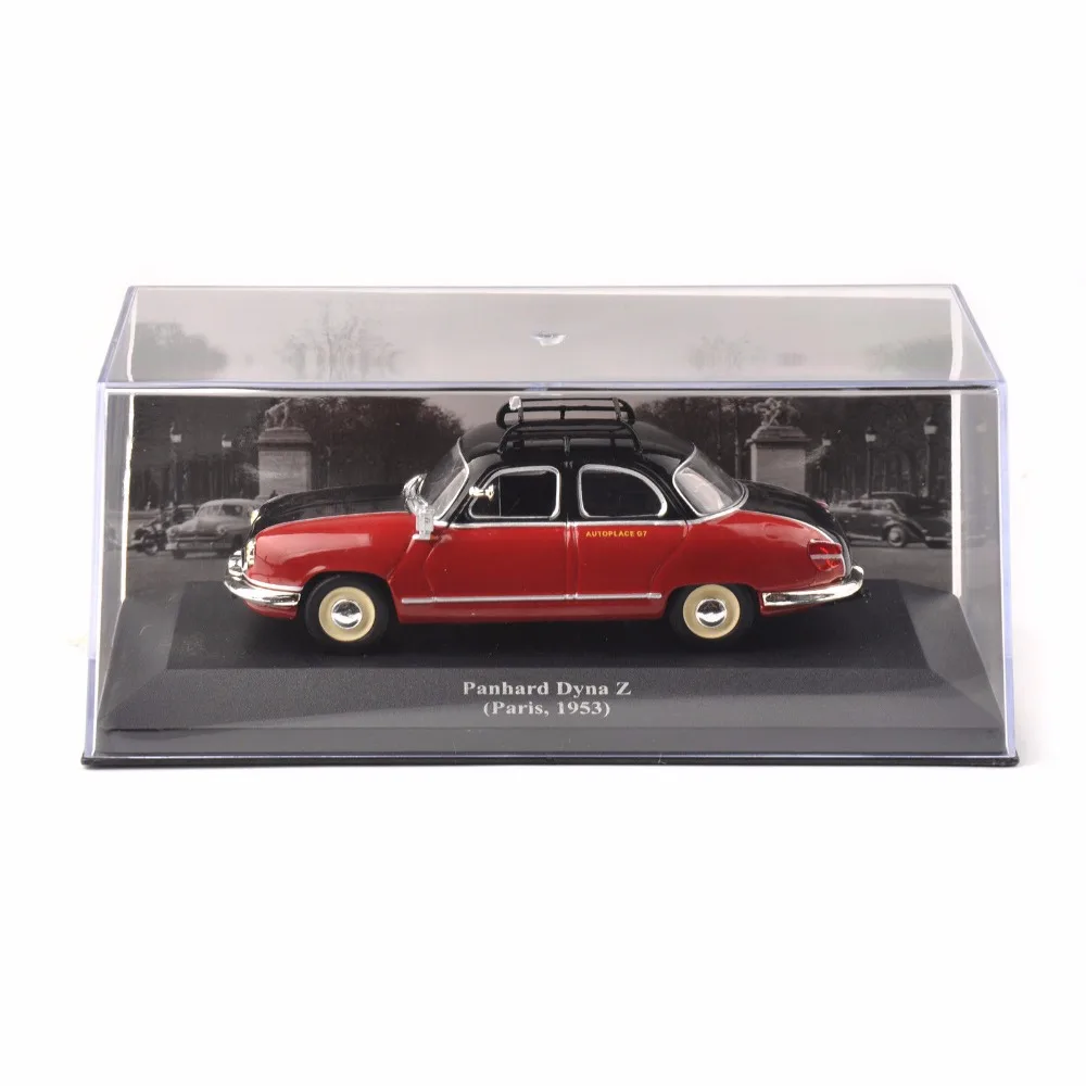 Модель красного такси под давлением IXO 1/43 Panhard Dyna Z (Париж 1953) коллекционная