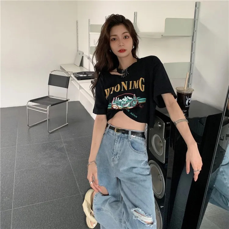 

2462 summer new design sense niche irregular navel-bearing printed loose T- shirt Women