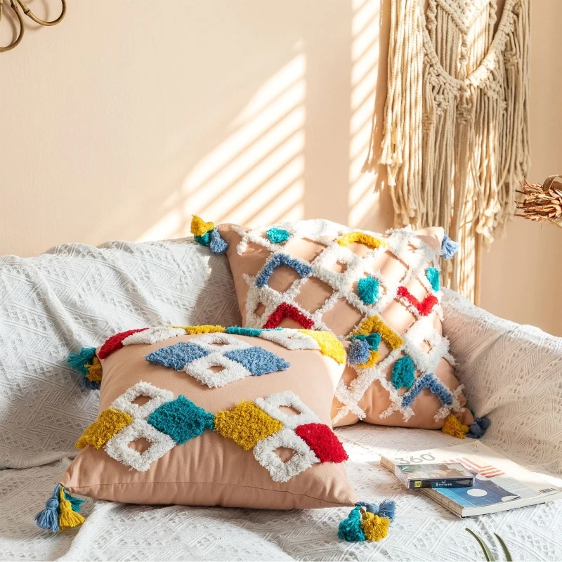 

2021 New Boho Morocco Throw Pillow Case Colorful Rhombus Tufted Tassels Cushion Cover