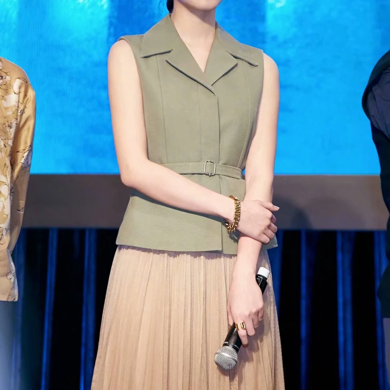 

Spring / Summer 2020 New Sexy V-Neck Sleeveless Belt Top Top Stretch Mesh Gown Skirt Women Two-Piece Suit High Quality Elegant