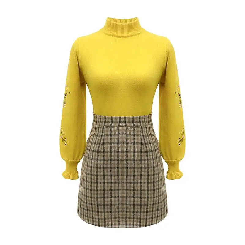 

Women 2020 Autumn Winter Casual Embroidered Long Sleeve Knitted Pullover Sweaters +Plaid Wool Mini Skirt 2 Pieces Sets Suit T269