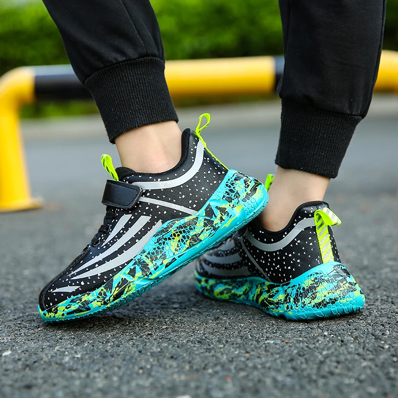 

2020 Kids Running Shoes For Boys Girls Sneakers Unisex Children Walking Trainers Child Tennis Sneakers Kids Sport Casual Shoes