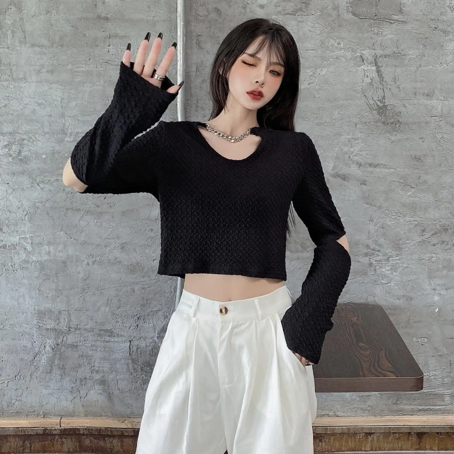 

Autumn Solid Slim T Shirt Women Knitting Fashion Long Sleeve V Neck Clothing Lady Street Ultrashort Top 2020 New
