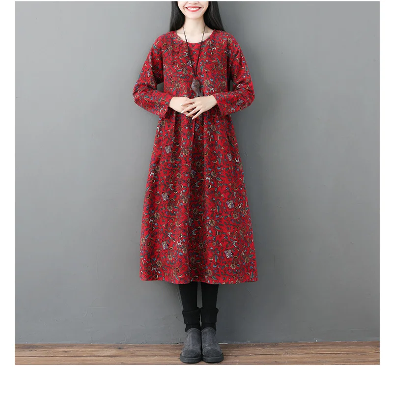 Винтажное весенне осеннее женское вельветовое платье со стоячим длинным рукавом