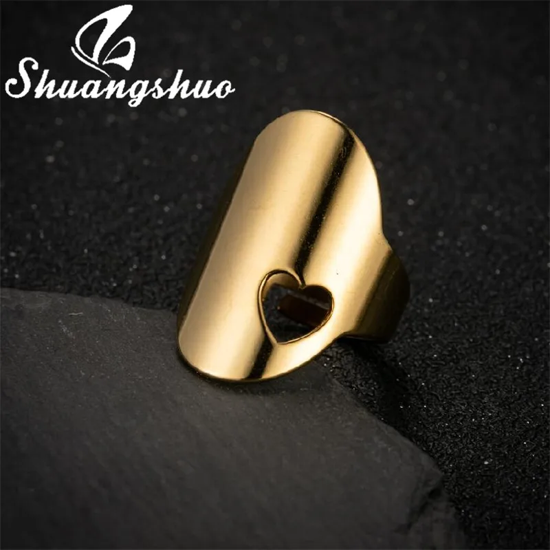 

Shuangshuo 2022 New Fashion Stainless Steel Finger Rings Simple Design Hollow Heart Wide Ring Retro Jewelry for Women Men Gift