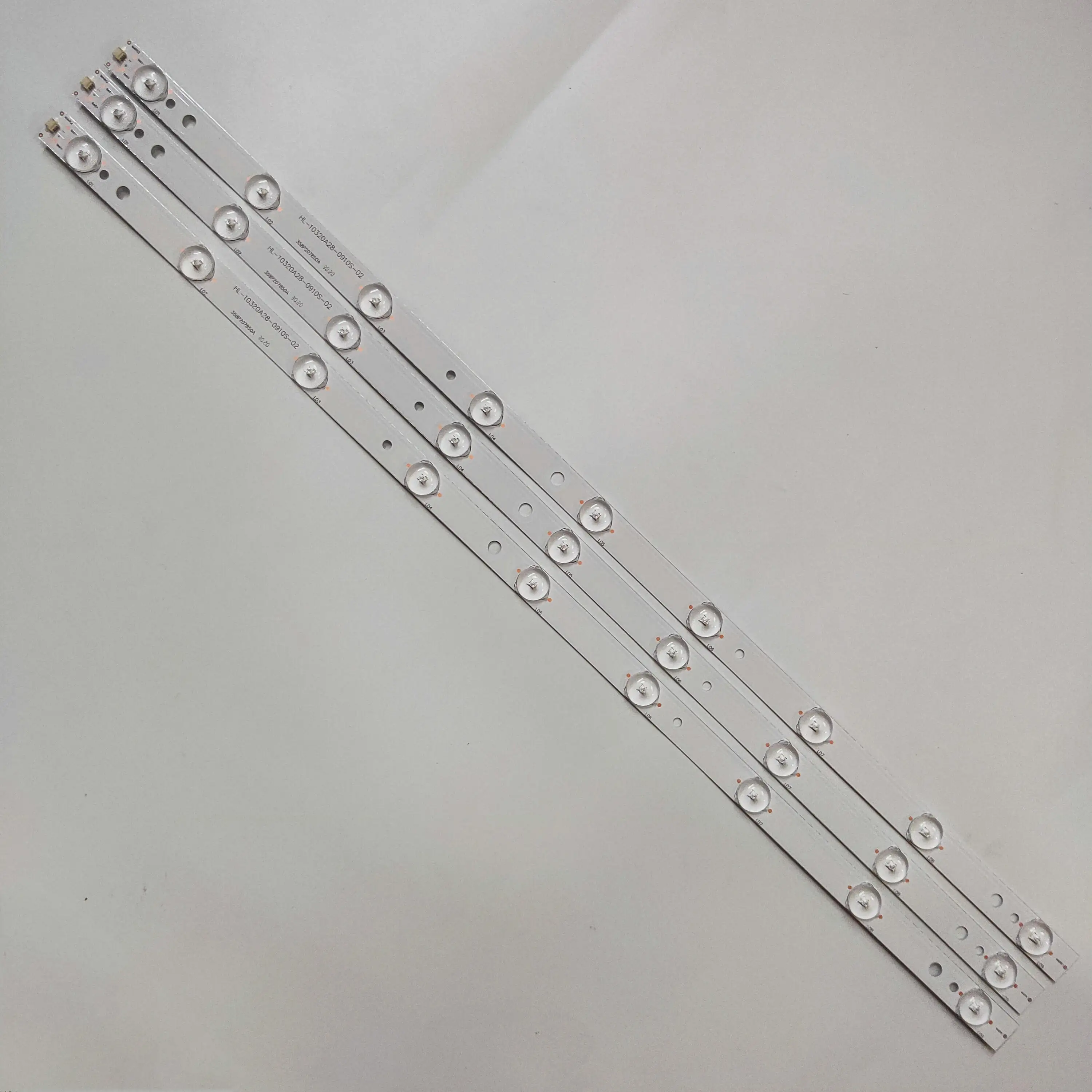 3 шт./1 компл. 9 светодиодов Xianke LED32HD320 осветительная панель HL-10320A28-0901S-02 / 358P20785 0B |
