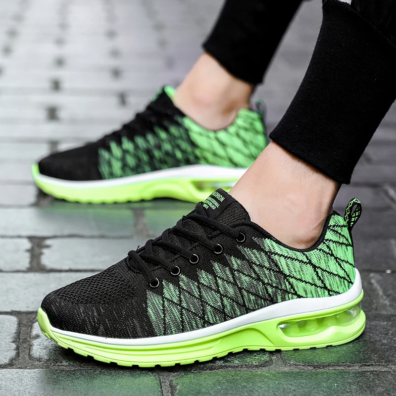 

Couple Running Shoes Men Fashion Breathable Outdoor Male Sports Shoes Lightweight Sneakers Women Comfortable Athletic Footwear