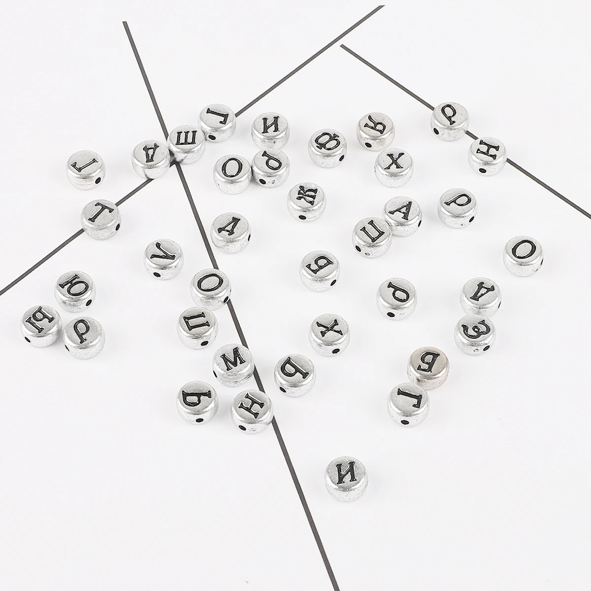 

100 Pcs/Lot Wholesale Acrylic DIY Loose Beads Flat Square Russian Letter For Necklace Bracelet New 100% Brand Acrylic Hot Sale