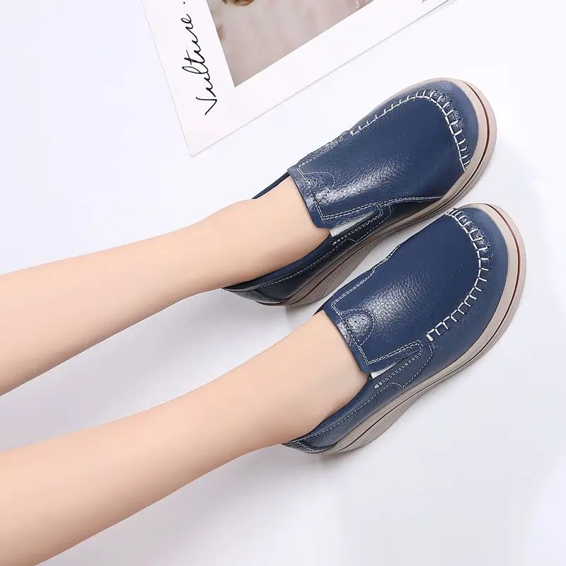 

Women's new fashion hot-selling all-match thick-soled sneakers leather outdoor non-slip vulcanized women's shoes trend