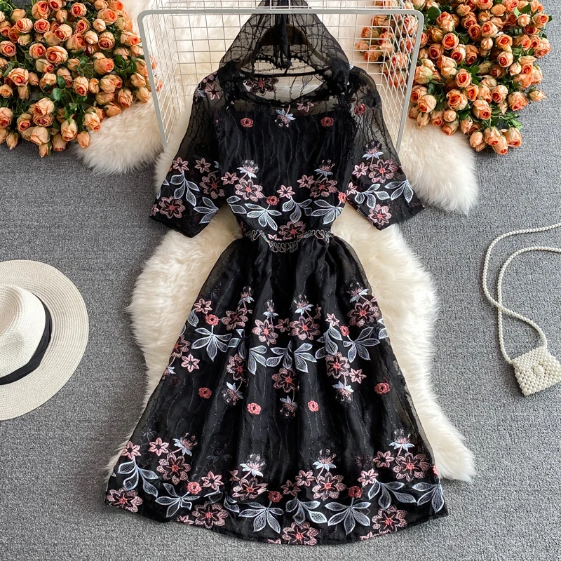 

Женское Сетчатое пляжное платье с вышивкой, черное винтажное облегающее платье-трапеция с капюшоном и вырезами, Элегантное летнее платье, н...