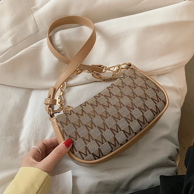 

Retro Letter PU Leather Armpit Baguette Crossbody Bag for Women 2021 Chain Shoulder Handbags and Purses Female Travel Designer