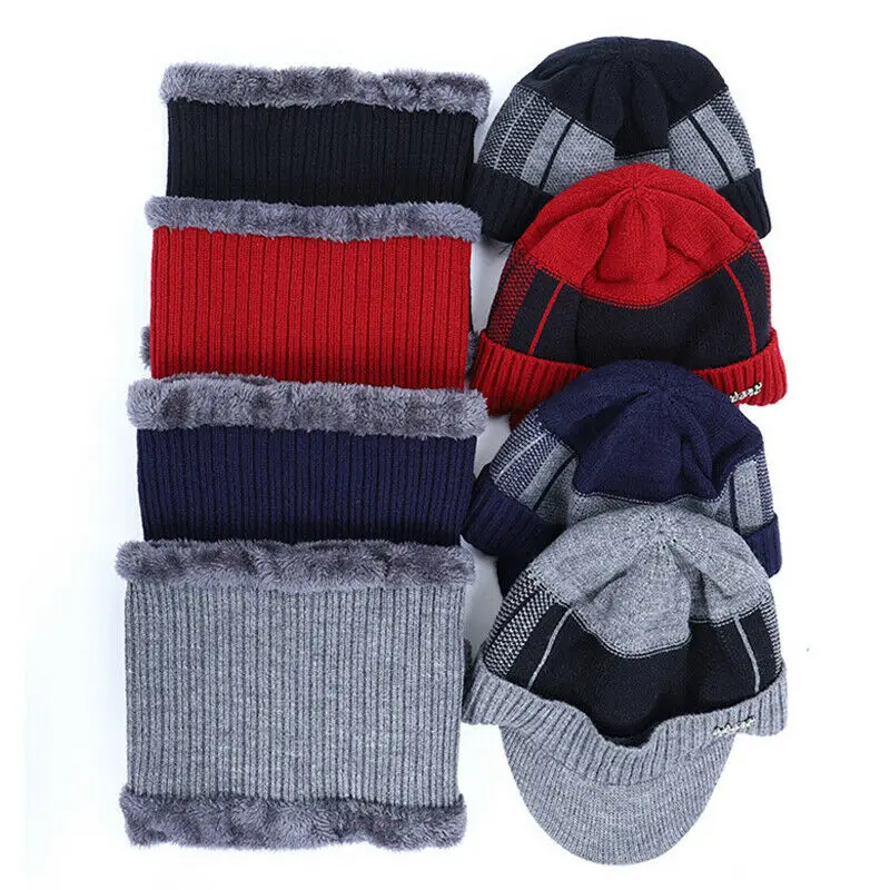 Вязаная шапка с козырьком теплая на флисовой подкладке теплый вязаный шарф