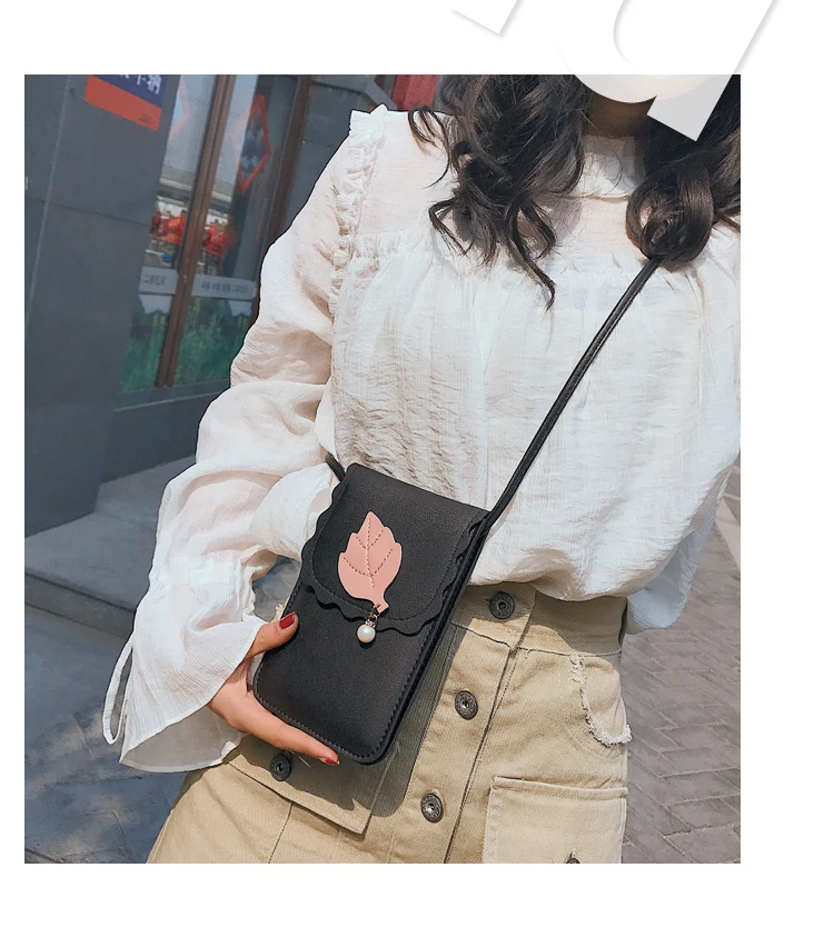 

Maple leaf Mobile Phone Pouch For iPhone 11 Pro X XR XS Max Case For iPhone 6 7 8 Plus Ladies Shoulder Small Bags Coin Purse