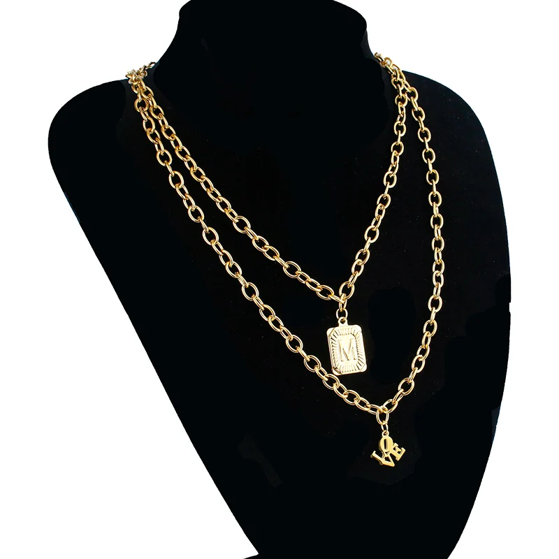 

Stainless Steel Layered Necklace Heart Shape Lock Multilayer Gothic Hip Hop Woman Man Couple Pendant Necklace Jewelry Gift