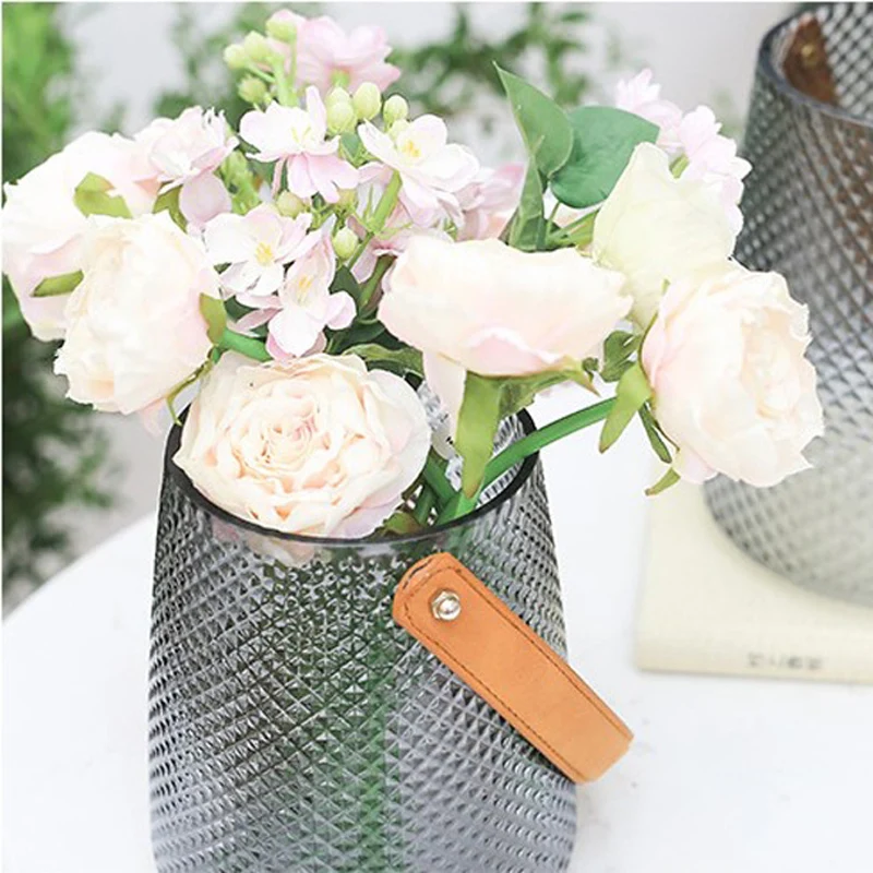 Скандинавский стеклянный флакон для хранения с кожаной ручкой простое