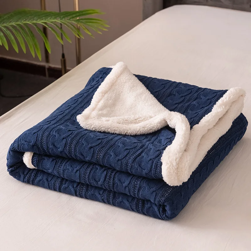 Вязаное женское утолщенное одеяло Кашемировое зимнее Клетчатое детское