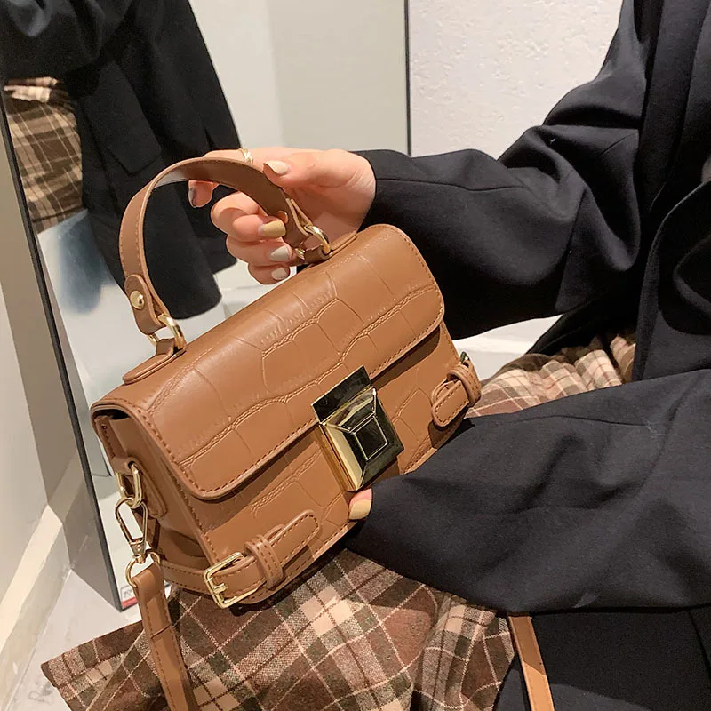 

Autumn new bag trendy fashion lock crocodile pattern small square bag female retro solid color single shoulder messenger packag