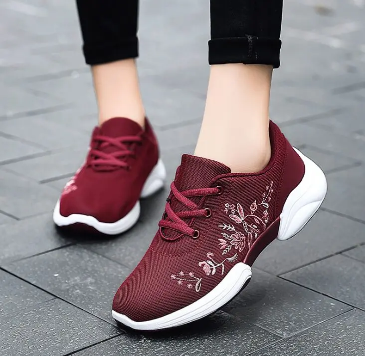 Женская дышащая Спортивная обувь на плоской платформе повседневная сетчатая с