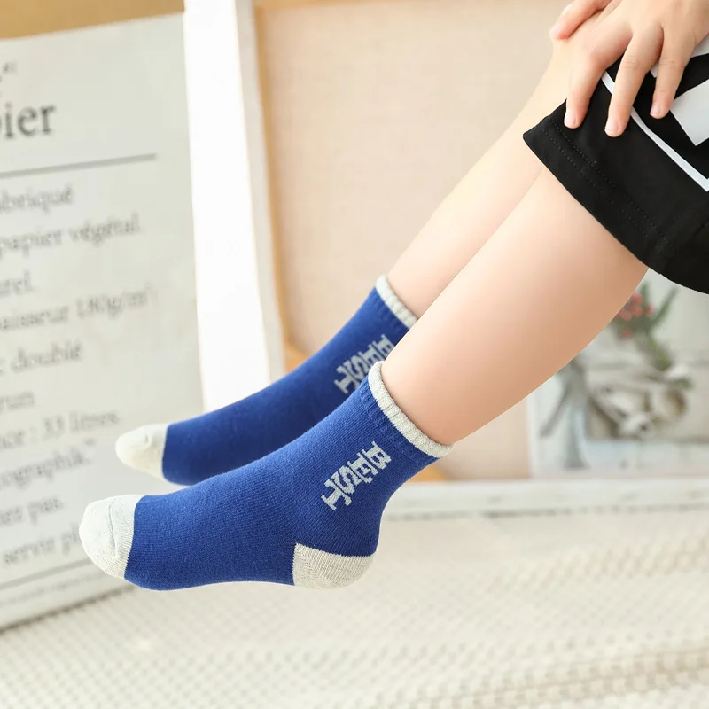 5 пар/лот хлопковые мягкие носки для маленьких девочек и мальчиков с буквенным