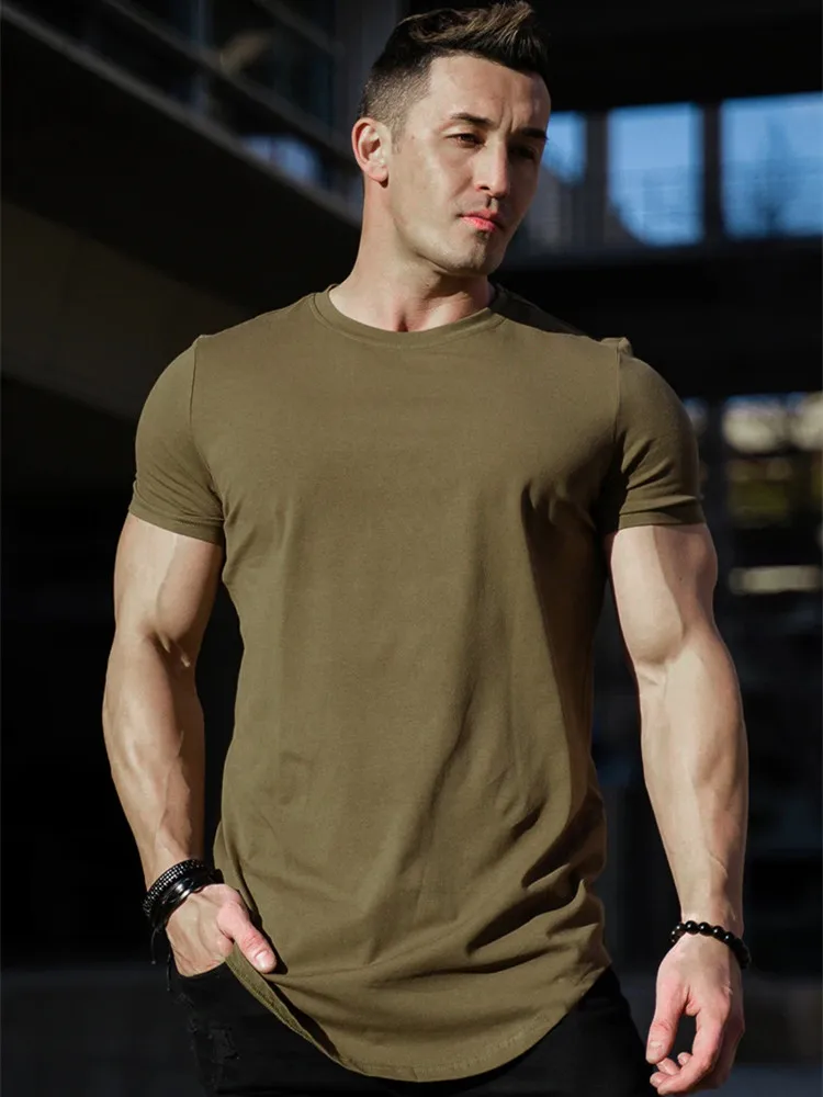 Футболка мужская хлопковая с коротким рукавом приталенная черная для спортзала