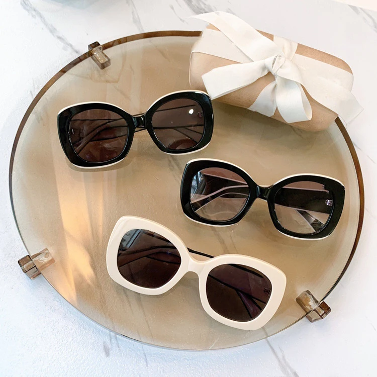 

2021 Designer Brand Black White Cat Eye Sunglasses Ultraviolet Radiation Polarizing Lenses Eyeglasses Luxury Glasses Men Women