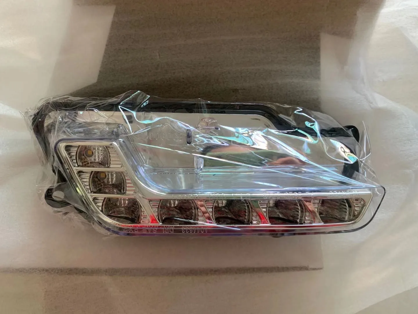 Высокое качество одна пара противотуманных фар для Mercedes E Класс E купе W212 E200 E260 E280 E300 E320 E350 противотуманных фар Крышка 2009-2013