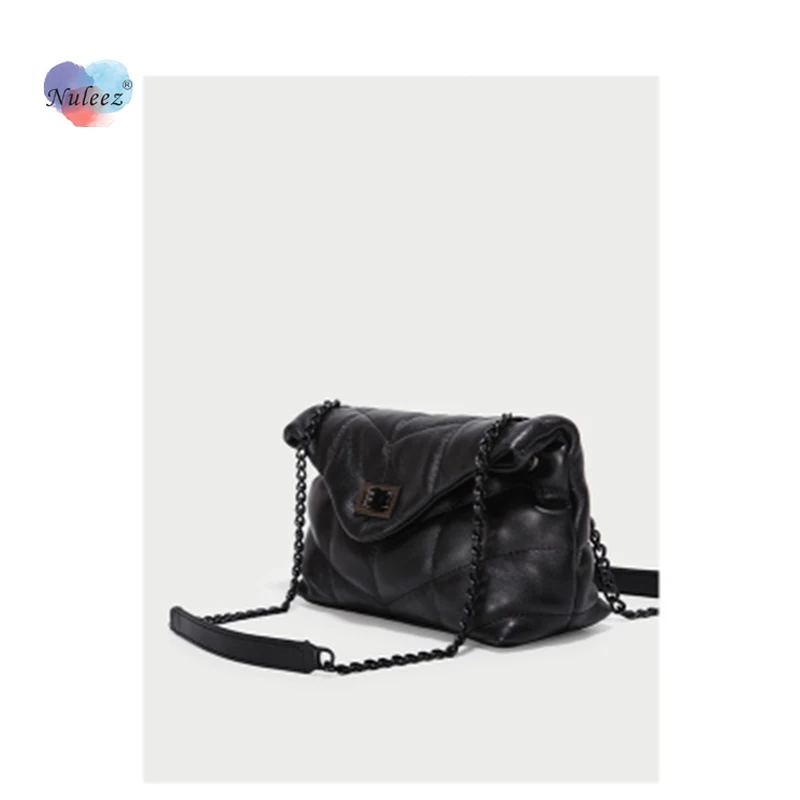 

Сумка-мессенджер женская из натуральной воловьей кожи, на цепочке