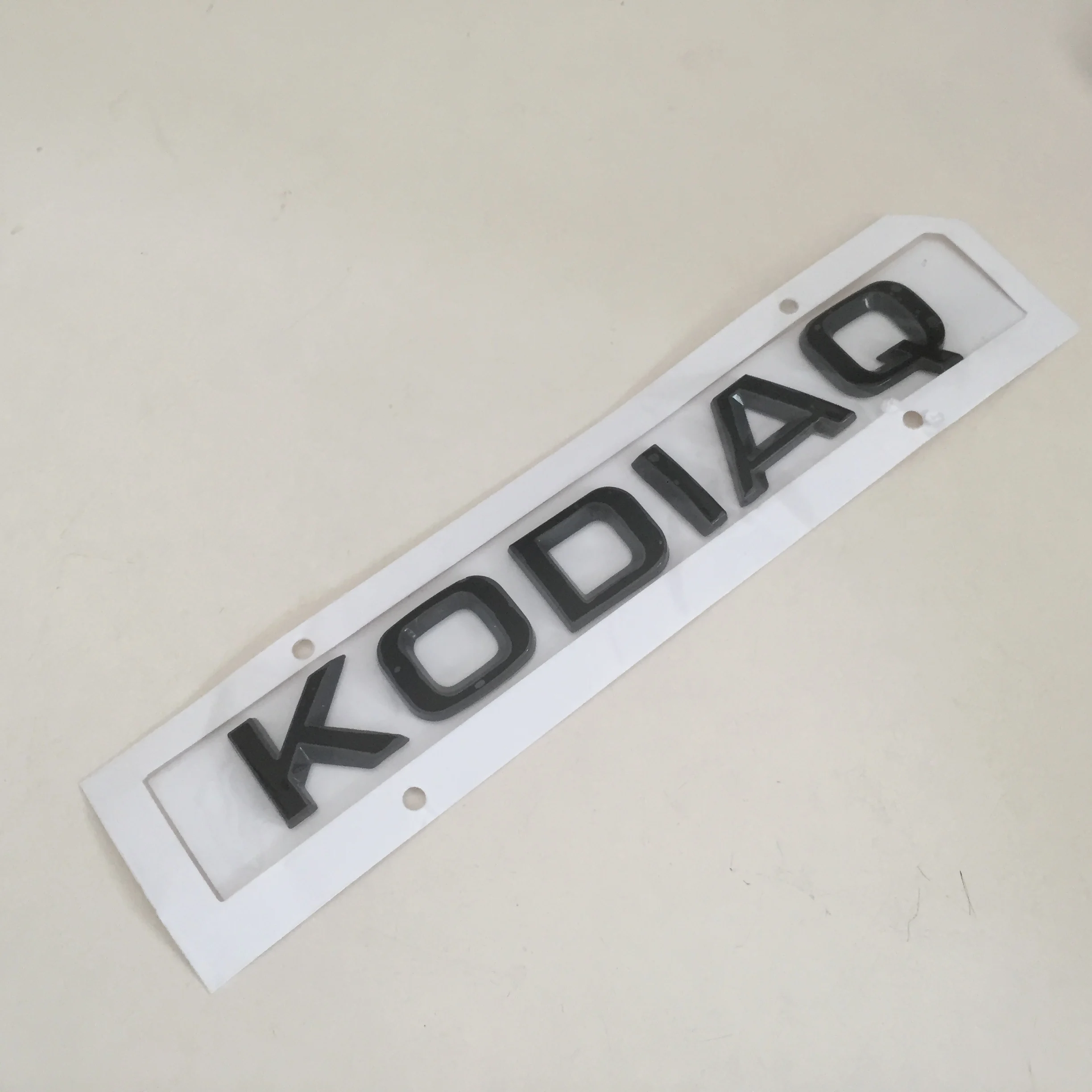 1 шт. 3D ABS высокое качество KODIAQ Автомобильная буква задняя зеркальная эмблема