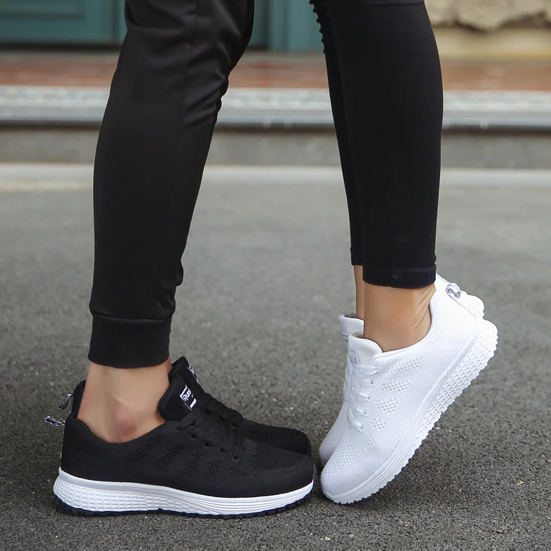 

Woman Vulcanize Shoes Platform Sneakers Luxury Brand For Girls Mesh Flat Running Fashion Breathable Ladies Sneaker Basket Couple